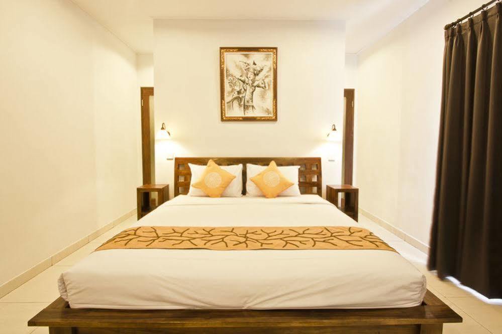 U House Seminyak Hotel Kerobokan  Exterior photo
